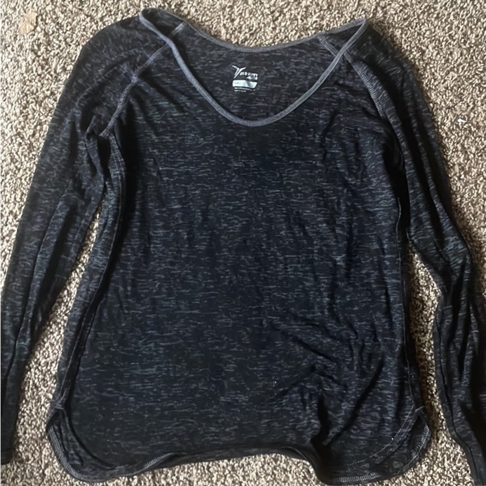 Long sleeve shirt